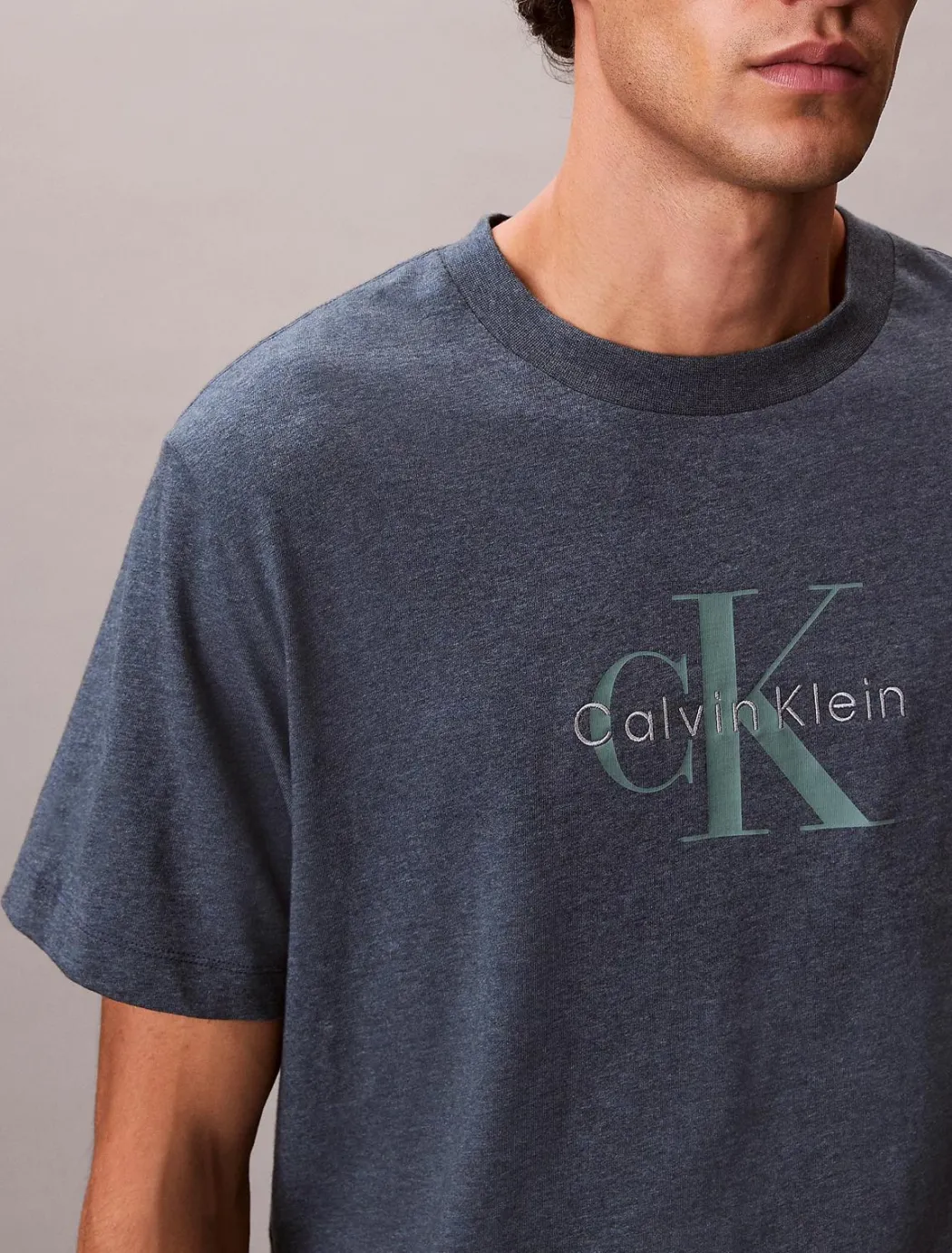 CALVIN KLEIN T-SHIRT - LV04RB862G