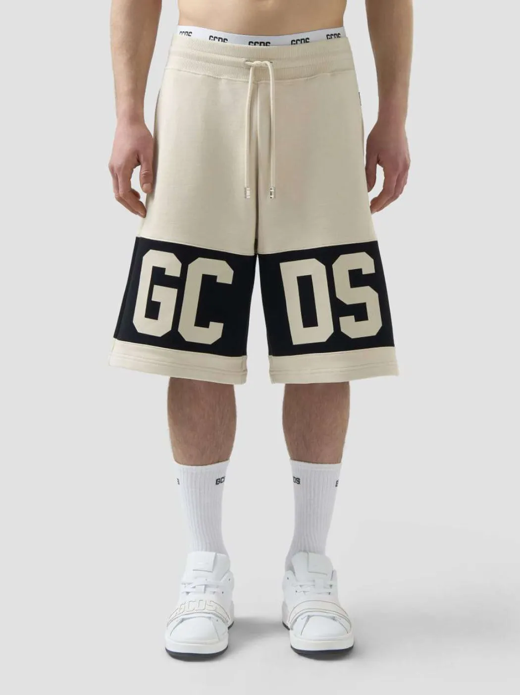 GCDS SWEATSHORTS UOMO -L228F004