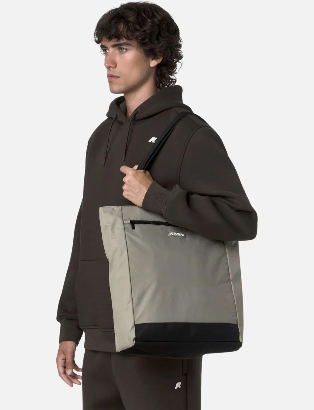 K-WAY BORSA A SPALLA ELLIANT BLACK PURE -K7116NW