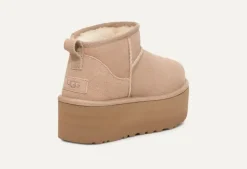 UGG STIVALETTO Donna Autunno/Inverno | Soreca Shop Online Napoli